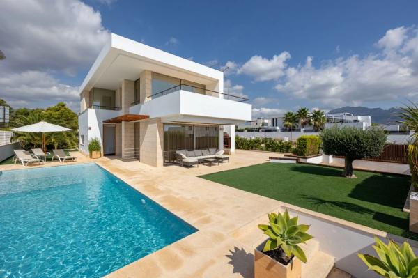Independent chalet for sale in Calle Antonio Ramos, La Nucia
thumbnail 2