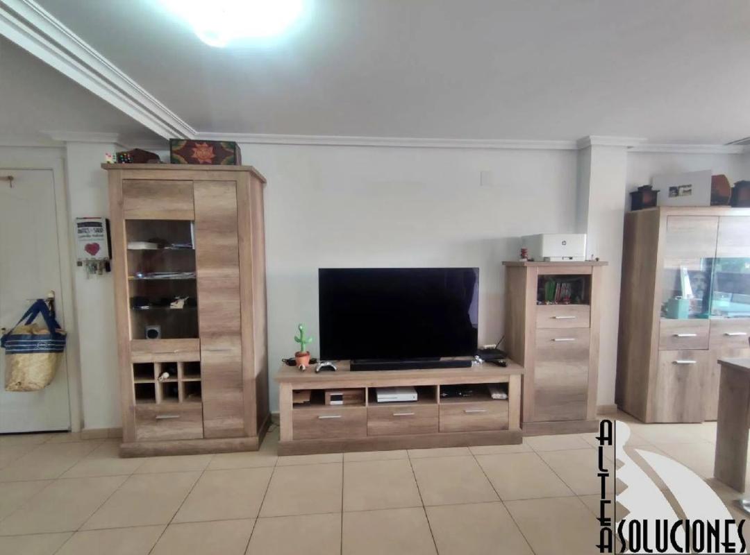Properties for sale and rent in Spain photo 2