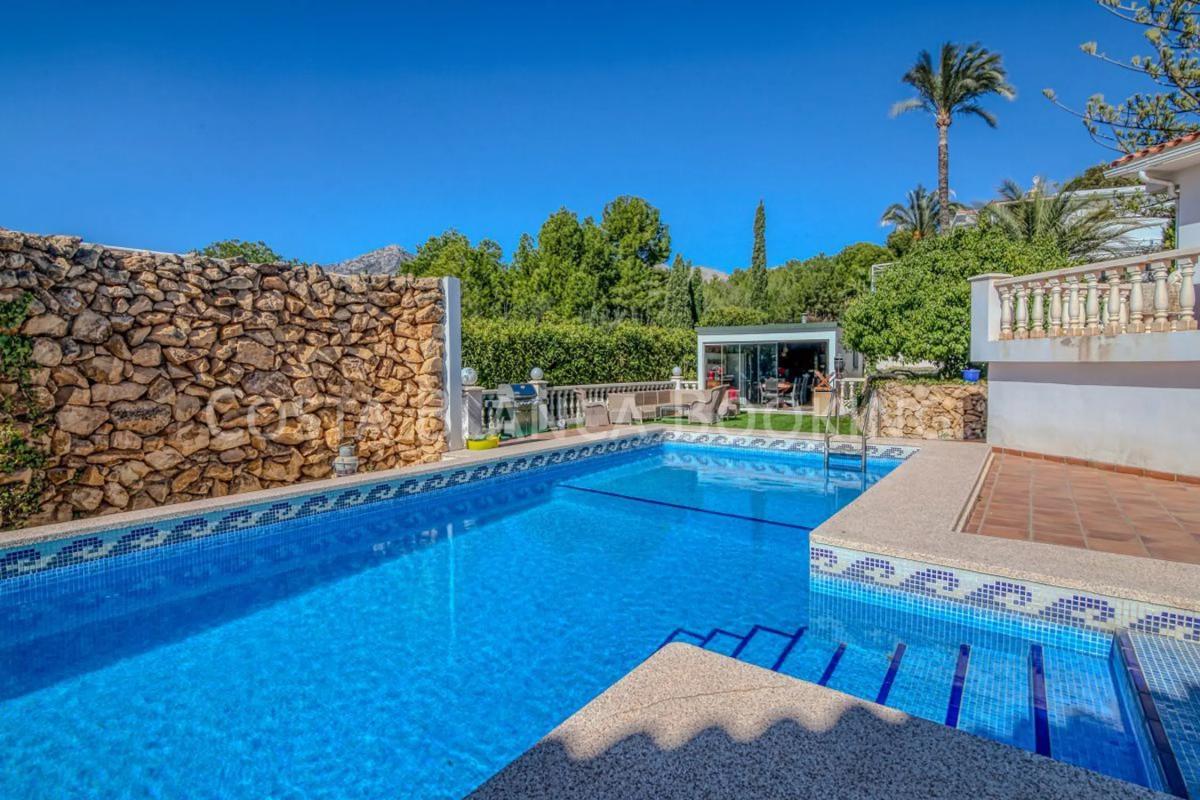 Sale of independent chalet in Calle Gessami, La Nucia
 photo 3