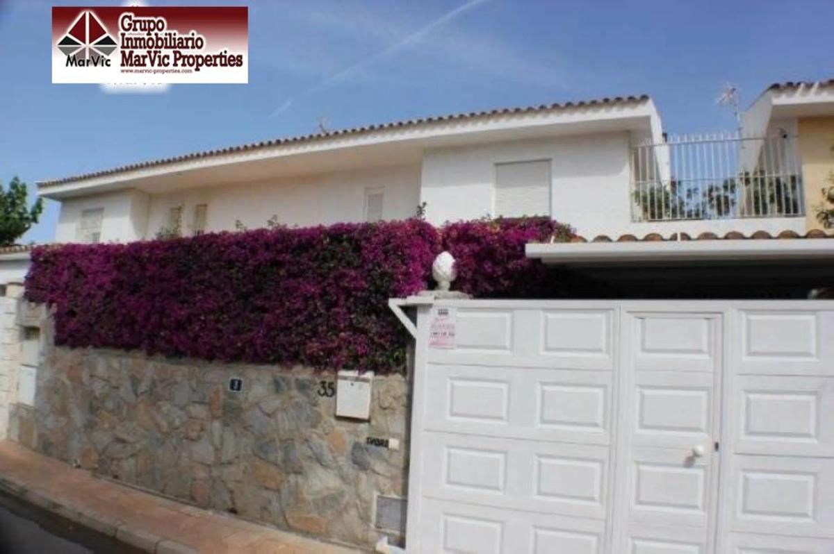 Venta de chalet independiente en Barranco Hondo, La Nucia
photo 2