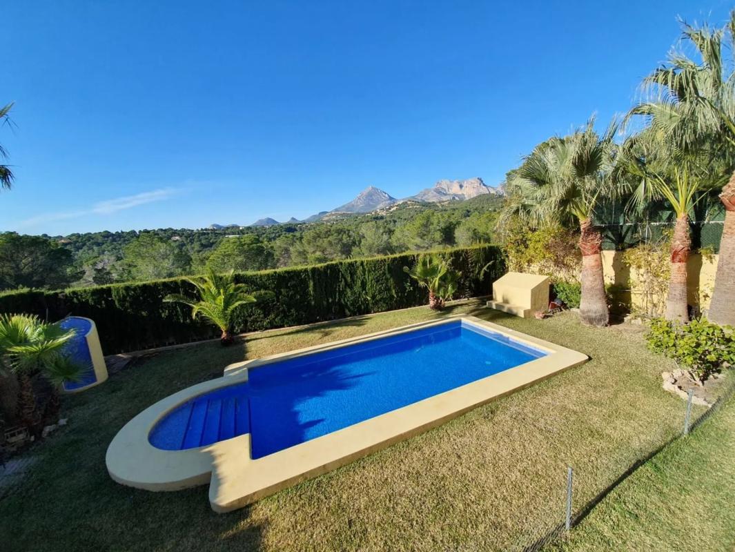 Venta de chalet independiente en El Tossal-Bello Horizonte, La Nucia
 photo 4