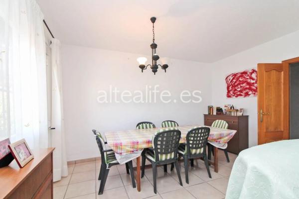 Chalet independiente en venta en Calle Amsterdam, La Nucia
 photo 3