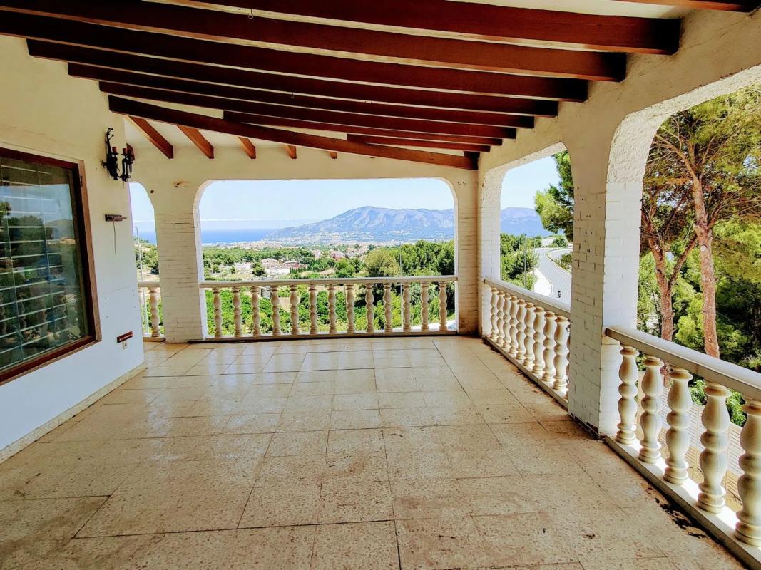 Venta de chalet independiente en Calle Puig Campana, 33, La Nucia
photo 1