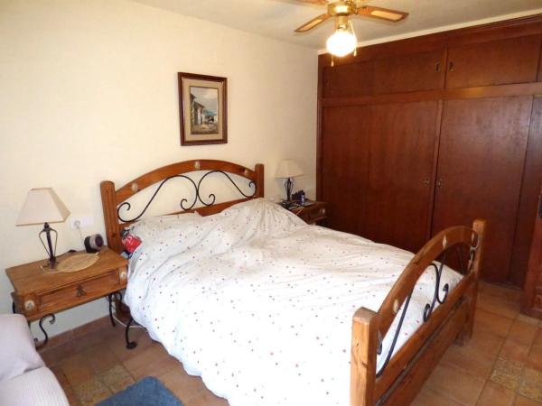 Chalet wolnostojący na sprzedaż w  Calle Reino Unido, Orxeta photo 4
