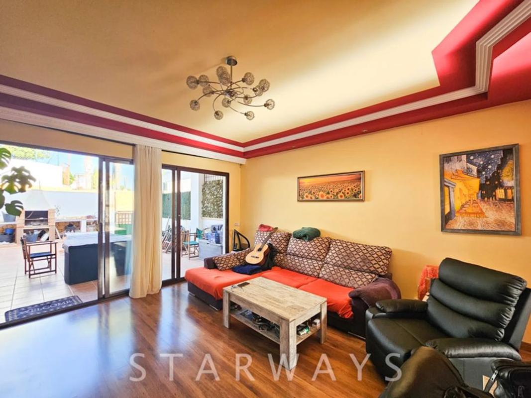 Продажа таунхауса в Avenida Balcon de Ponoig , Полоп photo 5
