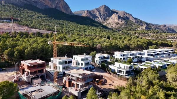 Частный шале на продаже в  Calle Rei Jaume I, 33, Полоп photo 4