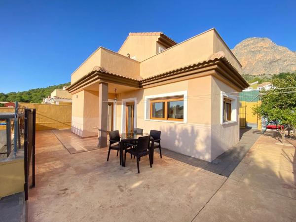 Independent chalet for sale in Calle Solana, Polop
 photo 4