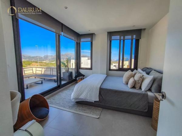 Independent chalet for sale in Paseo de la Solana, Polop
thumbnail 1