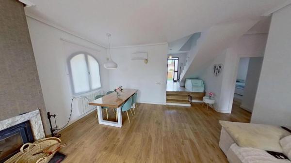 Chalet pareado en avenida Balcon de Ponoig, 8 thumbnail 1