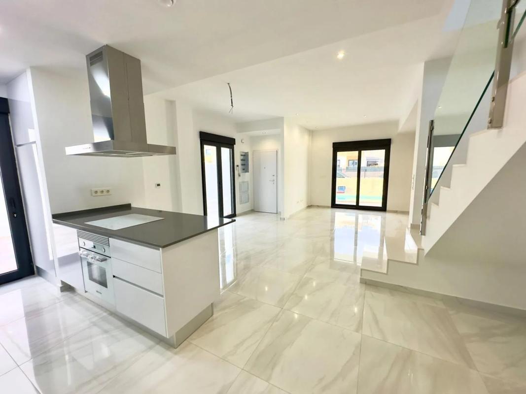 Sale of independent chalet in La Alberca, Polop
 photo 5
