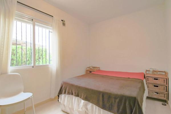 Independent chalet for sale in Casco urbano, Polop
thumbnail 2