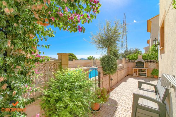 Independent chalet for sale in La Alberca, Polop
photo 1