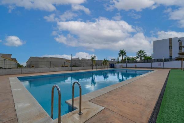 Terraced house for sale at  Calle Nimega, 8 , Polop photo 4