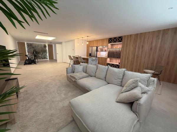 Independent chalet for sale in Calle Solana, Polop
thumbnail 1