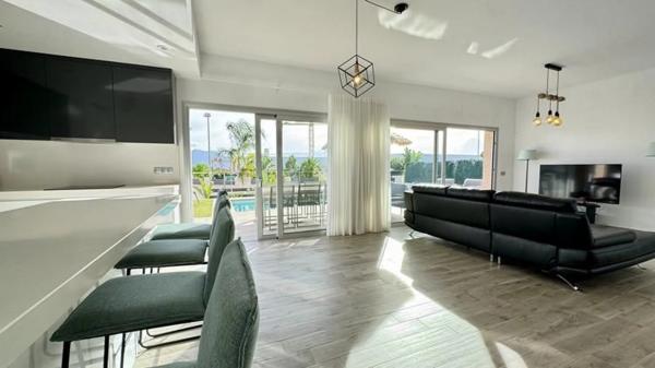 Independent chalet for sale in Calle Venecia, Polop
thumbnail 1