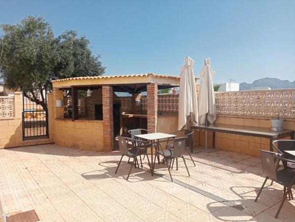 Independent chalet for sale in La Alberca, Polop
 photo 1