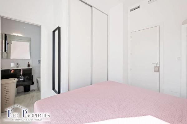 Terraced house for sale at  Calle Turin , Polop photo 3