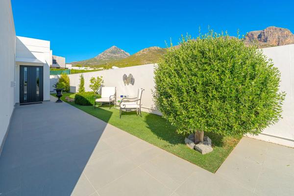 Chalet independiente en venta en Calle Roma, 18, Polop
 photo 1