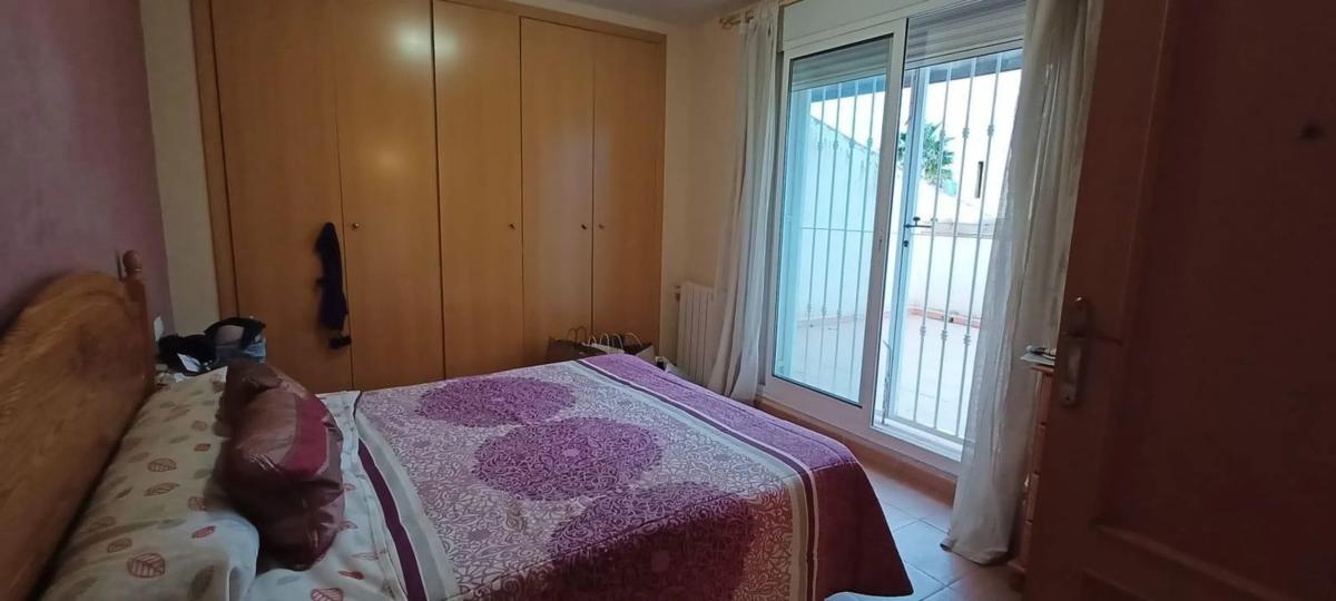 Properties for sale and rent in Spain photo 4