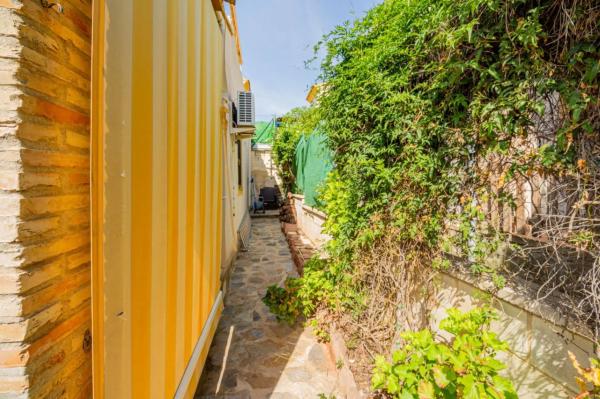 Independent chalet for sale in Calle Huelva, Polop
 photo 2