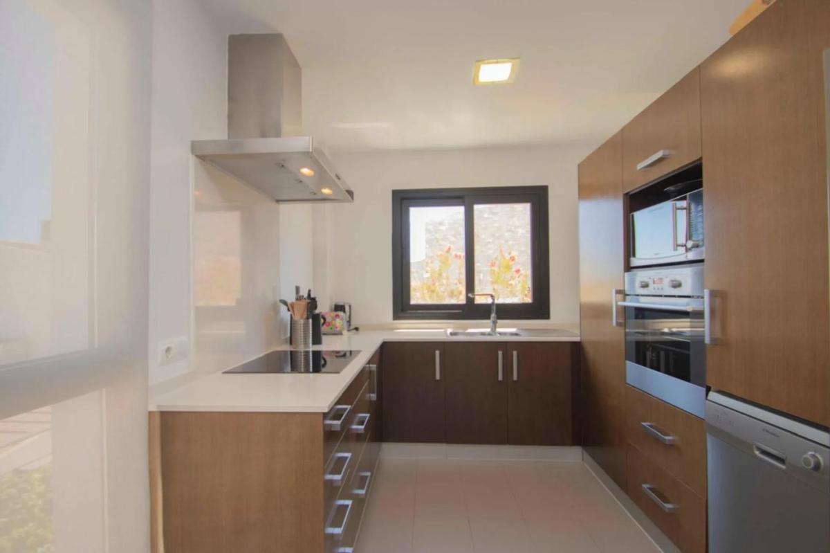 Sale of independent chalet in Calle Venecia, Polop
photo 3