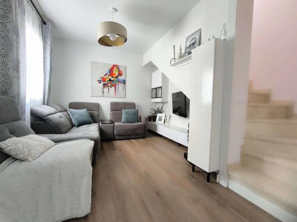 Independent chalet for sale in La Alberca, Polop
 photo 1