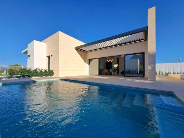 Independent chalet for sale in Calle Málaga, Polop
 photo 1