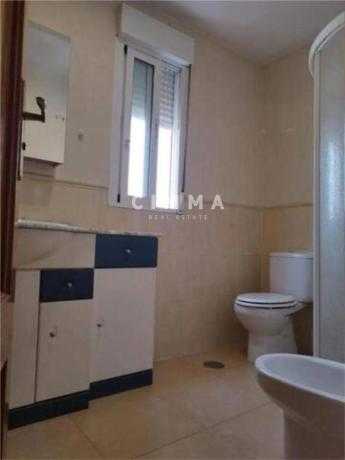Terraced house for sale at  Calle Escritor Vintila Horia , Polop photo 3