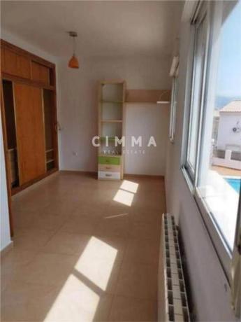 Terraced house for sale at  Calle Escritor Vintila Horia , Polop photo 4