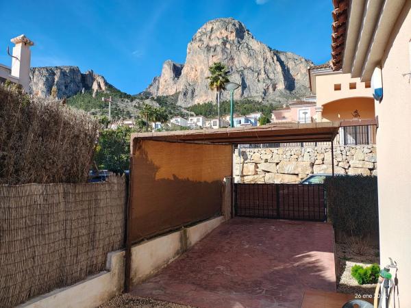 Chalet pareado en avenida Balcon de Ponoig, 37 photo 1