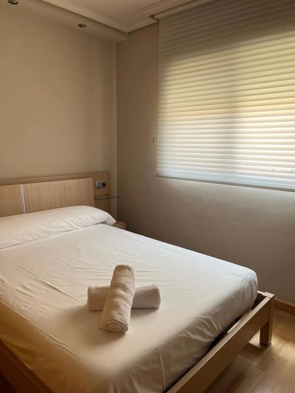 Venta de chalet adosado en  Calle rafael luis gomez carrasco, 4 , Polop photo 2