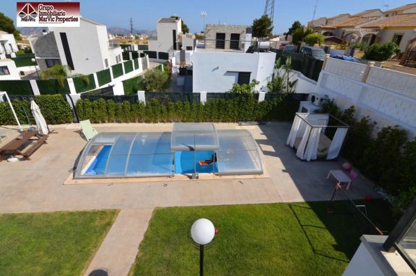 Chalet independiente en venta en La Alberca, Polop
thumbnail 1