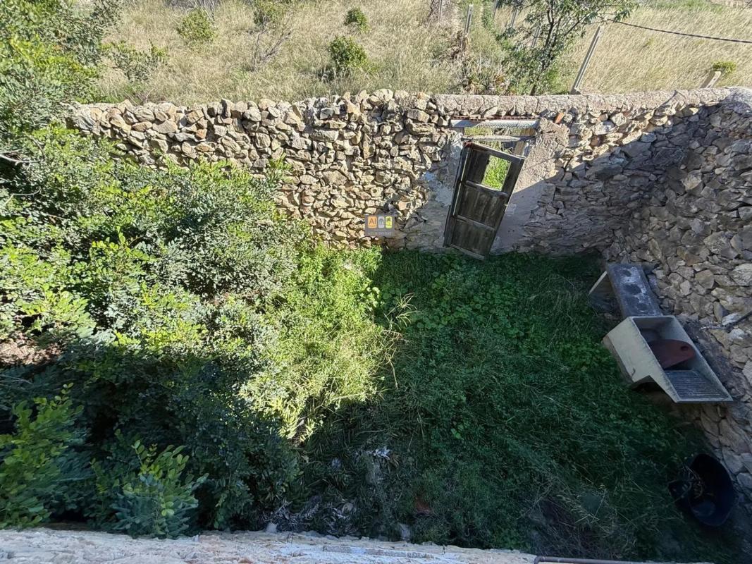 Properties for sale and rent in Spain photo 2