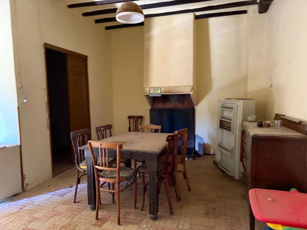 Properties for sale and rent in Spain photo 4
