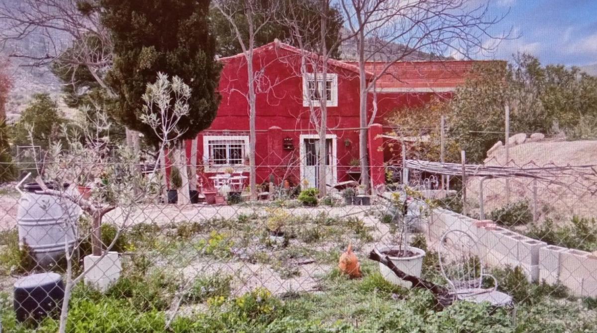 Venta de chalet independiente en Relleu, Relleu
 photo 2