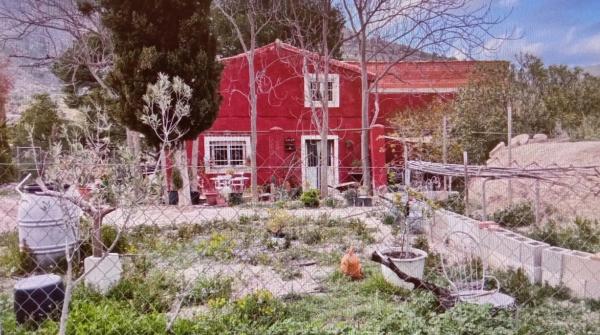 Chalet independiente en venta en Relleu, Relleu
 photo 2