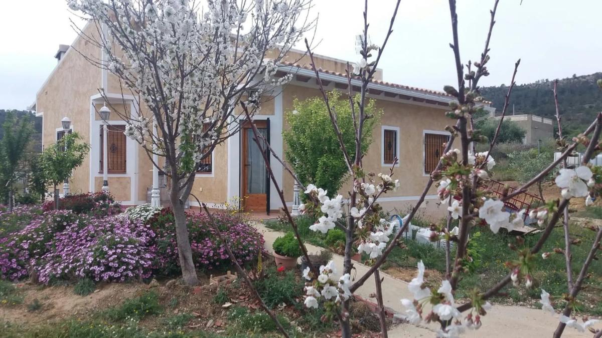 Venta de finca rústica en  Partida les Macaroves, 6 , Relleu photo 4