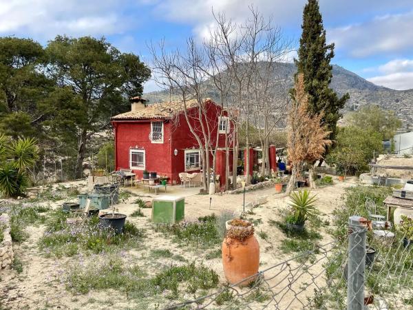Chalet independiente en venta en Partida Figueret, 15, Relleu
 photo 3