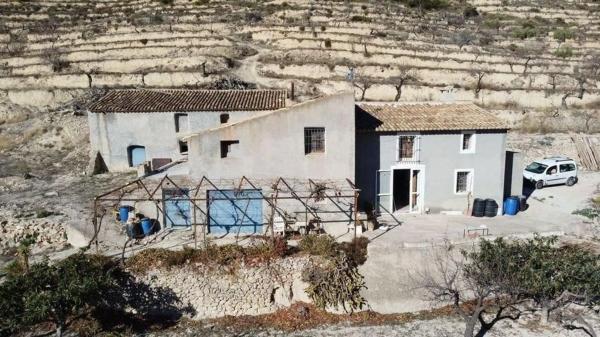 Finca rústica en venta en  Relleu s/n , Relleu photo 2