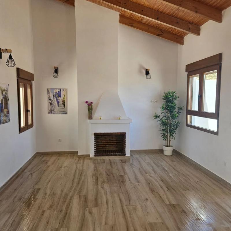 Properties for sale and rent in Spain photo 2