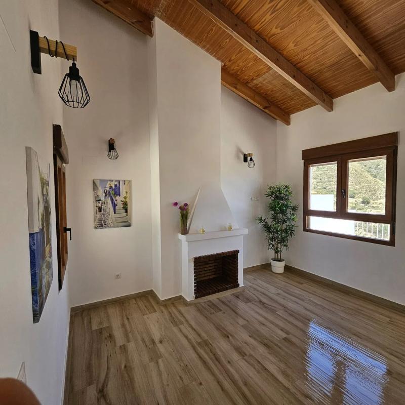 Properties for sale and rent in Spain photo 4