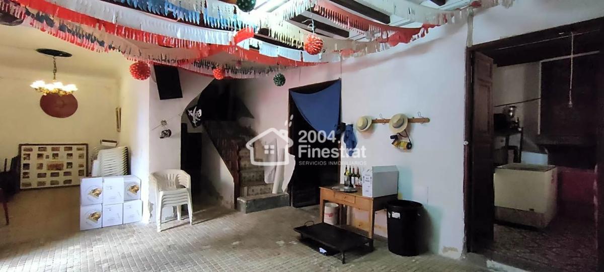 Properties for sale and rent in Spain photo 2