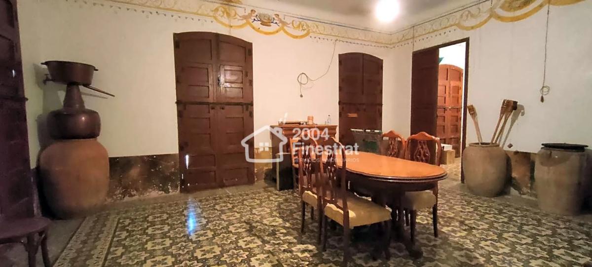 Properties for sale and rent in Spain photo 3