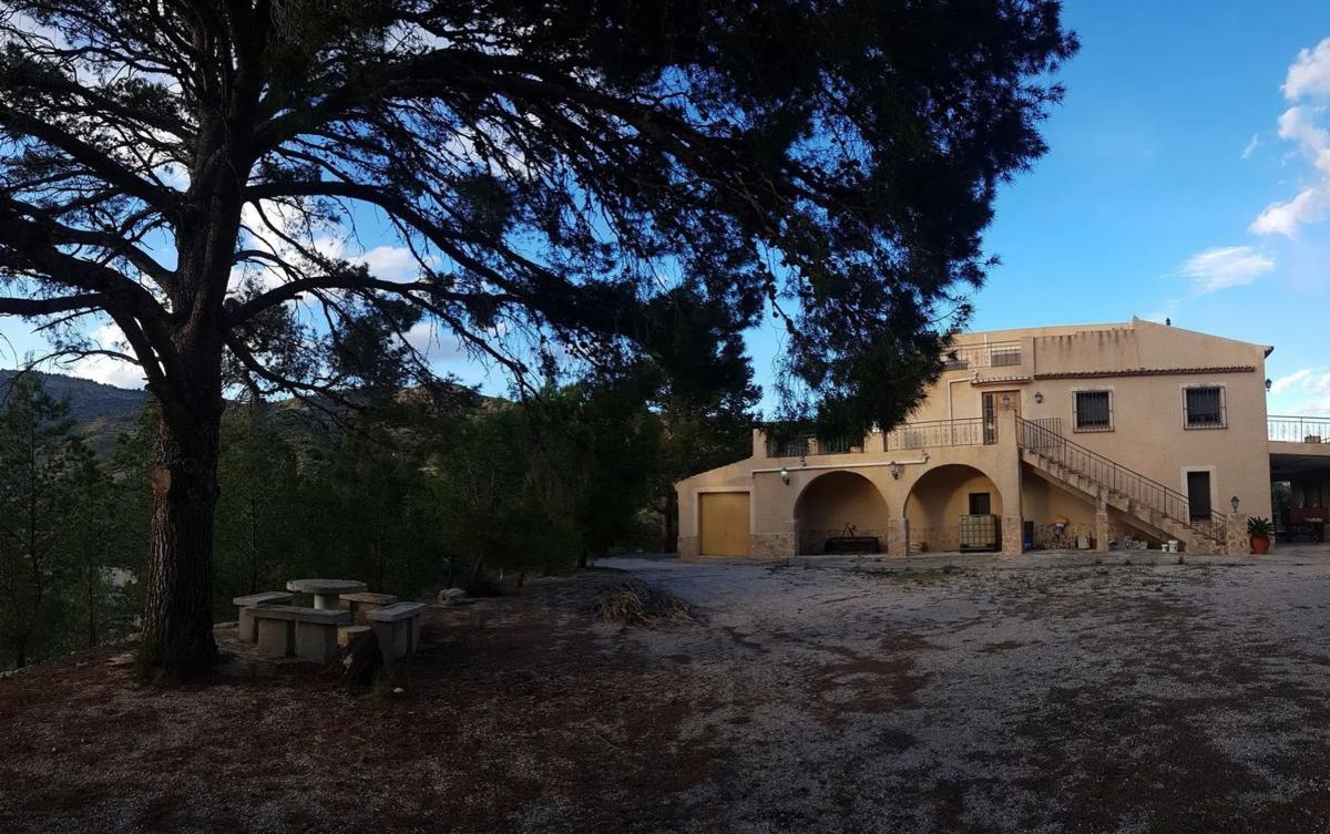 Sale of independent chalet in Partida Muscaret, Relleu
 photo 2