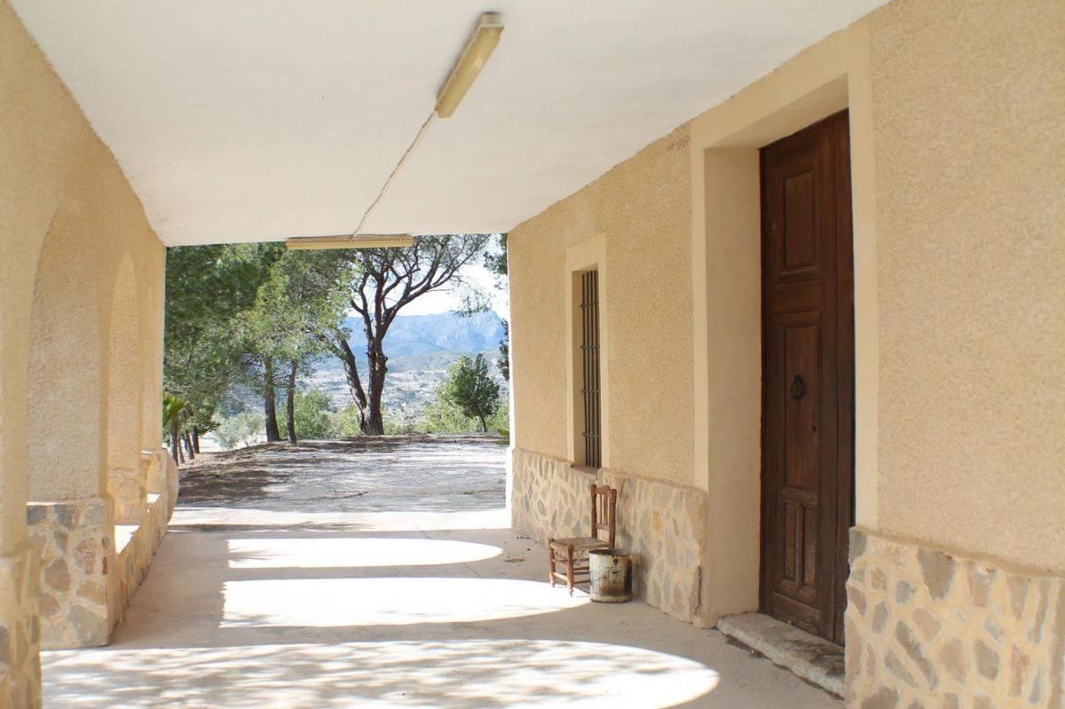 Sale of independent chalet in Partida Muscaret, Relleu
 photo 3