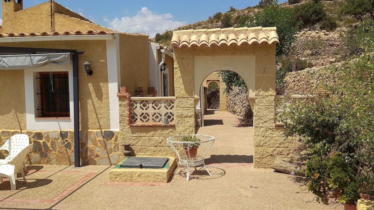 Sale of independent chalet in Partida Muscaret, 18, Relleu
 photo 2