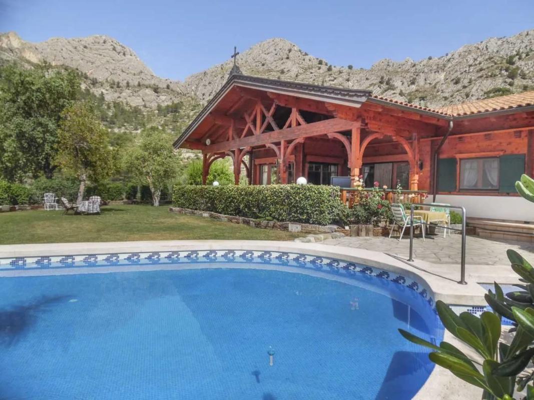 Продажа отдельного шале в Sella, Селла photo 1