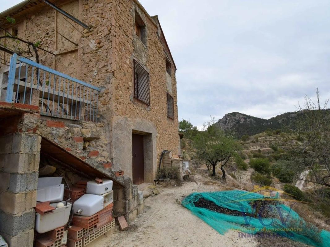 Masía en Sella