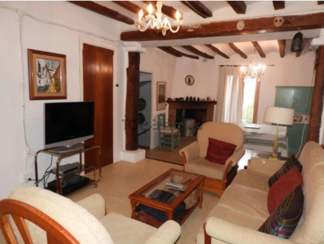 Properties for sale and rent in Spain photo 5