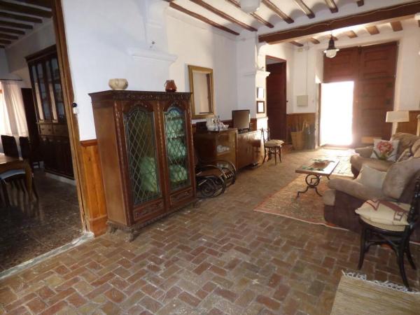 Casa de pueblo en calle Més Avall, 11 thumbnail 2